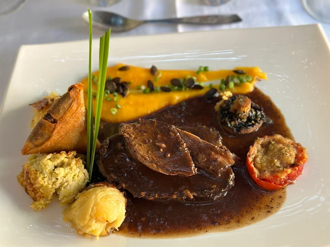 Assiette de cuisine méditerranéenne maison